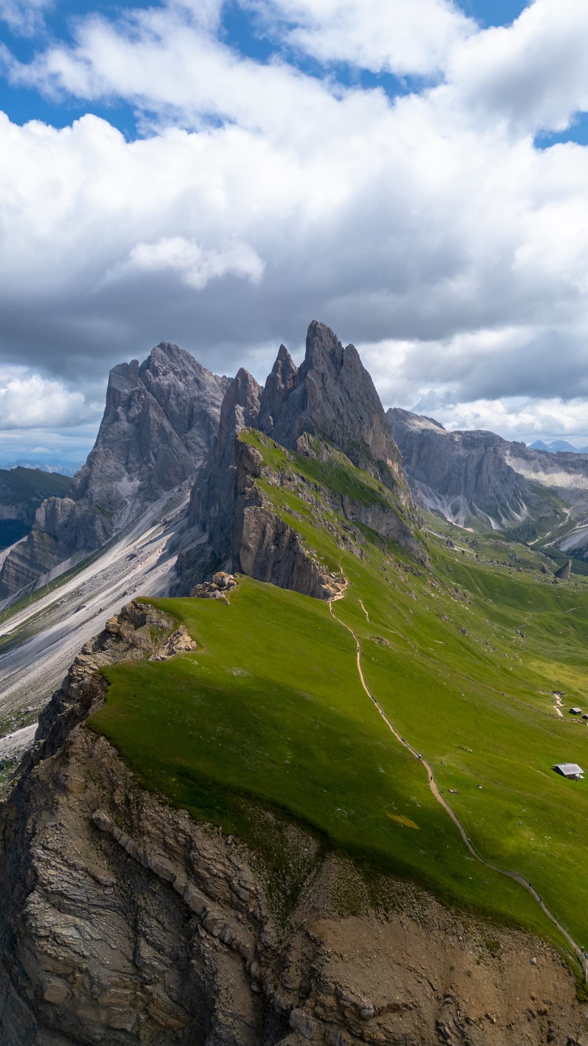 18 lugares que no te puedes perder en las Dolomitas